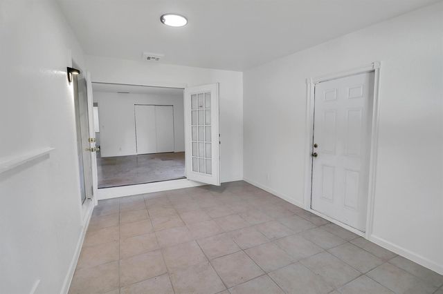 2233 NW 3rd Avenue, Boca Raton, FL 33431