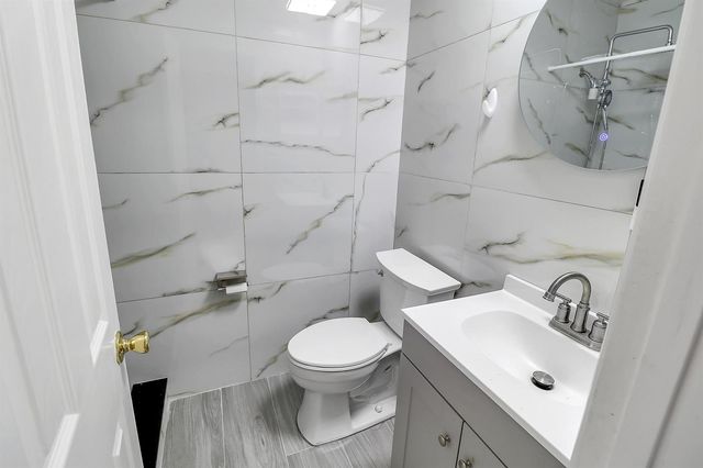 2233 NW 3rd Avenue, Boca Raton, FL 33431