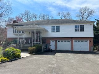 20 Charlene Drive, Naugatuck, CT 06770