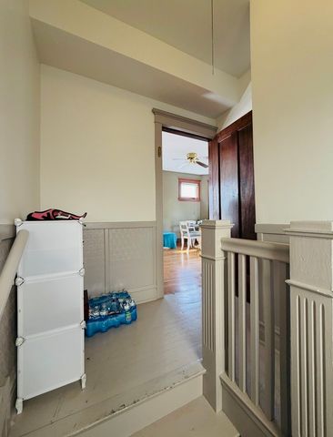 4421 N Kimball Avenue, Chicago, IL 60625