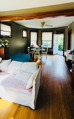 4421 N Kimball Avenue, Chicago, IL 60625