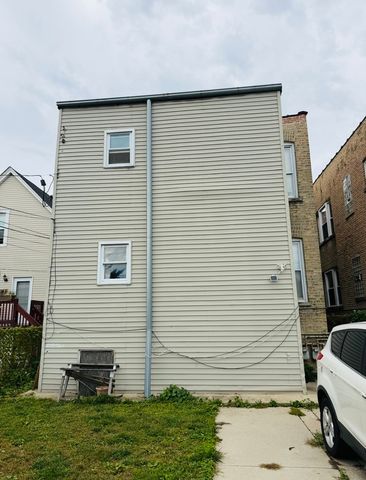4421 N Kimball Avenue, Chicago, IL 60625