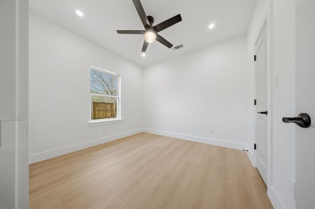 721 High School Drive, Seagoville, TX 75159