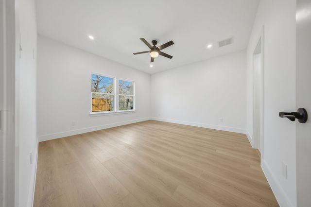 721 High School Drive, Seagoville, TX 75159