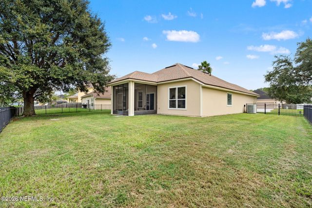 1700 HOLLOW GLEN Drive, Middleburg, FL 32068