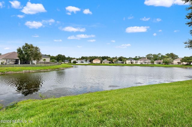 1700 HOLLOW GLEN Drive, Middleburg, FL 32068