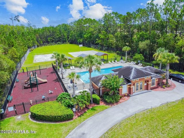 1700 HOLLOW GLEN Drive, Middleburg, FL 32068