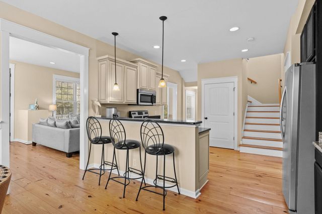 8 Sandlapper Way, Pawleys Island, SC 29585