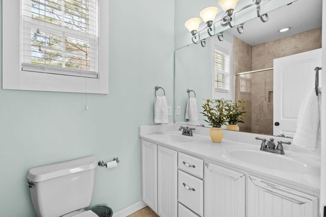 8 Sandlapper Way, Pawleys Island, SC 29585