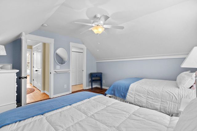 8 Sandlapper Way, Pawleys Island, SC 29585