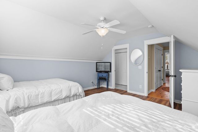 8 Sandlapper Way, Pawleys Island, SC 29585