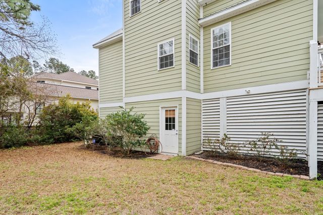 8 Sandlapper Way, Pawleys Island, SC 29585