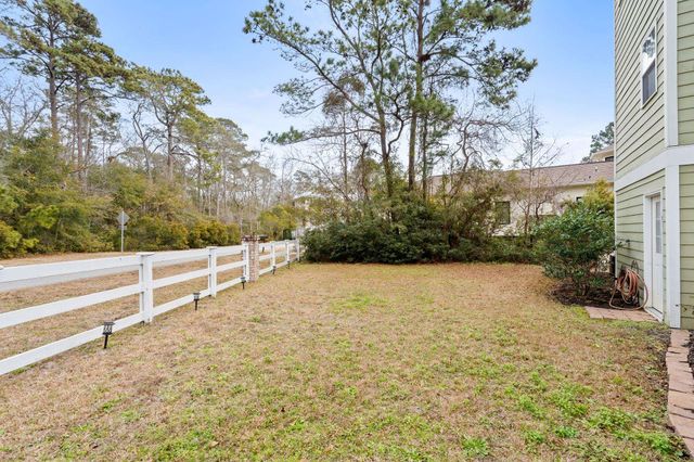 8 Sandlapper Way, Pawleys Island, SC 29585