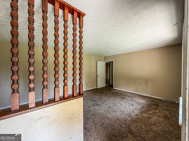 11 Parkwood Drive NE, Rome, GA 30161