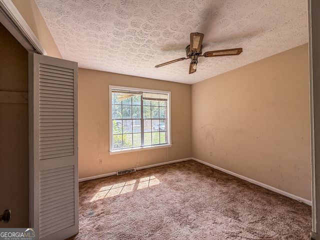 11 Parkwood Drive NE, Rome, GA 30161