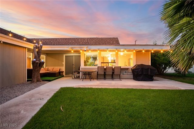 5710 Madre Mesa Drive, Las Vegas, NV 89108