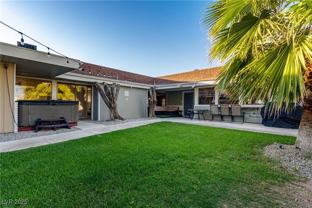 5710 Madre Mesa Drive, Las Vegas, NV 89108