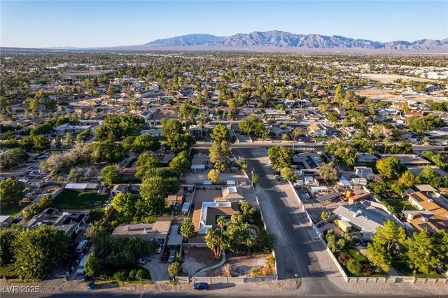 5710 Madre Mesa Drive, Las Vegas, NV 89108