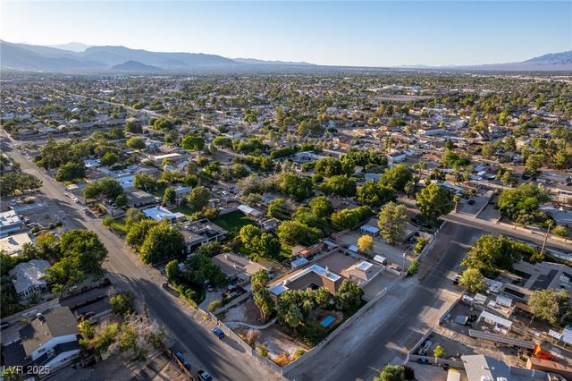 5710 Madre Mesa Drive, Las Vegas, NV 89108