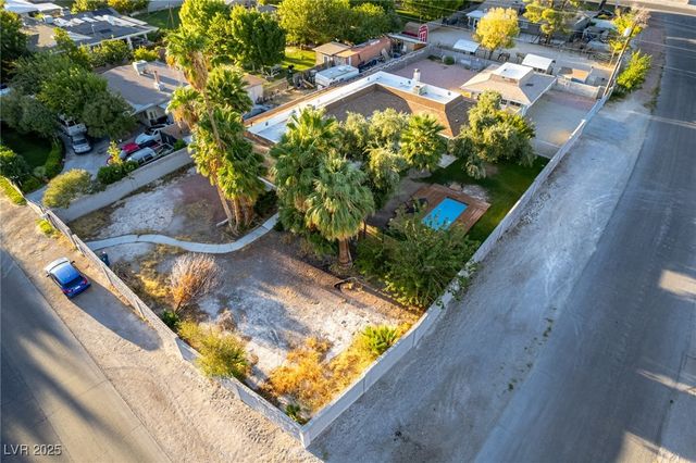 5710 Madre Mesa Drive, Las Vegas, NV 89108