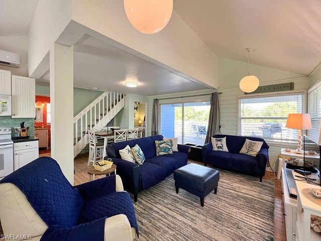 4561 Smugglers DR, Upper Captiva, FL 33924