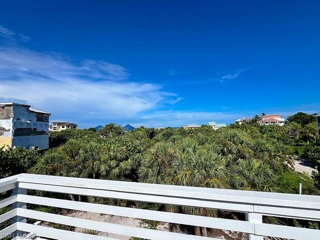 4561 Smugglers DR, Upper Captiva, FL 33924