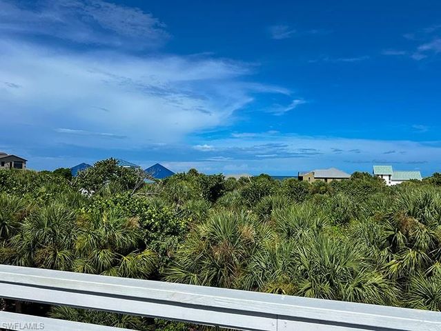 4561 Smugglers DR, Upper Captiva, FL 33924