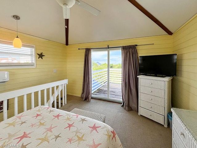 4561 Smugglers DR, Upper Captiva, FL 33924