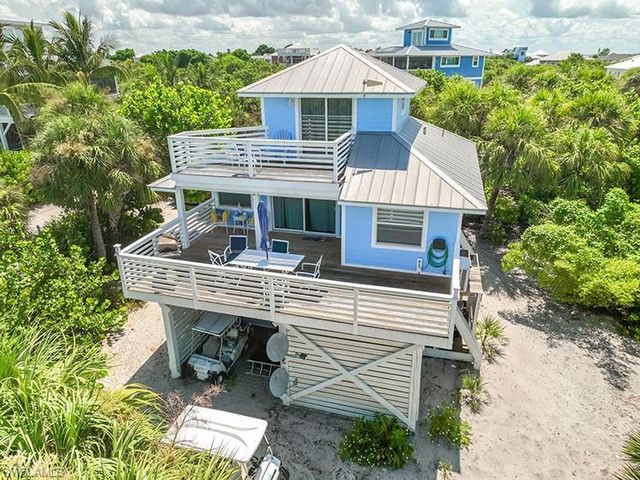 4561 Smugglers DR, Upper Captiva, FL 33924