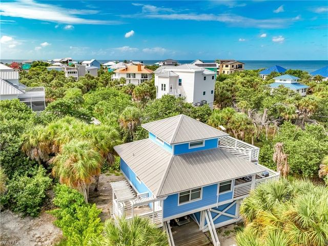 4561 Smugglers DR, Upper Captiva, FL 33924