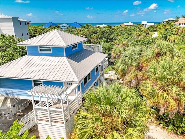 4561 Smugglers DR, Upper Captiva, FL 33924