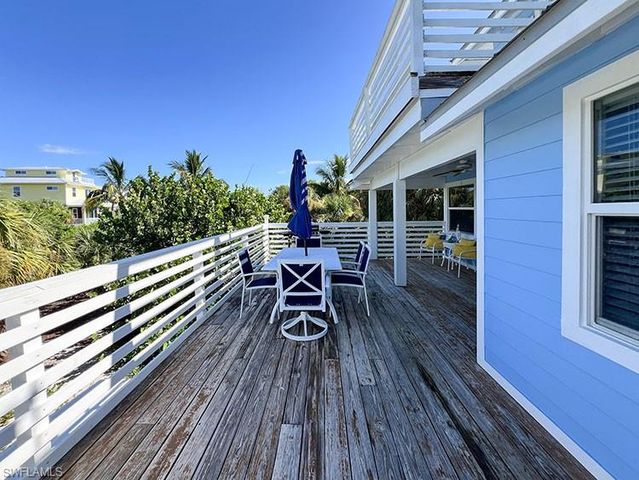 4561 Smugglers DR, Upper Captiva, FL 33924