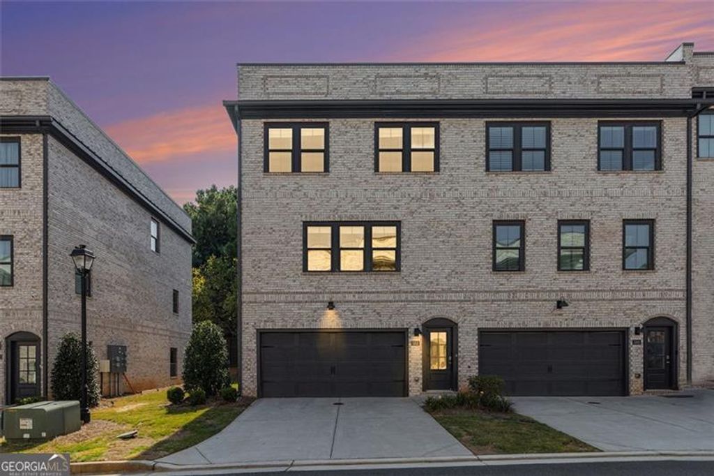3352 MONARCH Avenue, Duluth, GA 30096