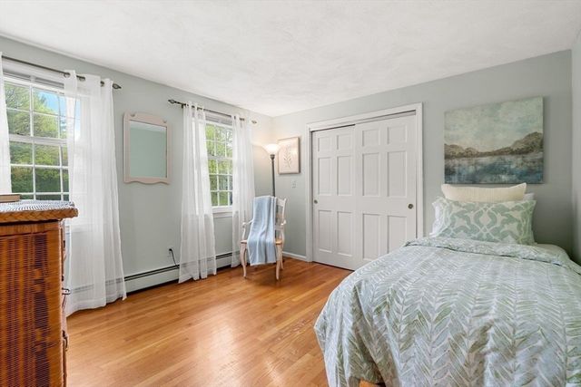 13 Laconia Cir, North Andover, MA 01845