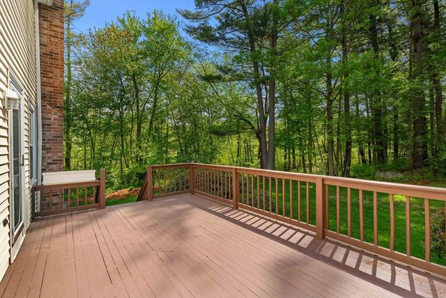 13 Laconia Cir, North Andover, MA 01845