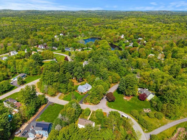 13 Laconia Cir, North Andover, MA 01845