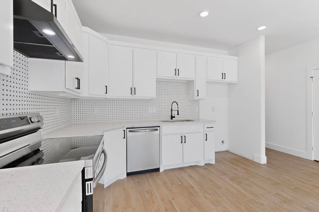 126 Blue Jay Lane, Mabank, TX 75156