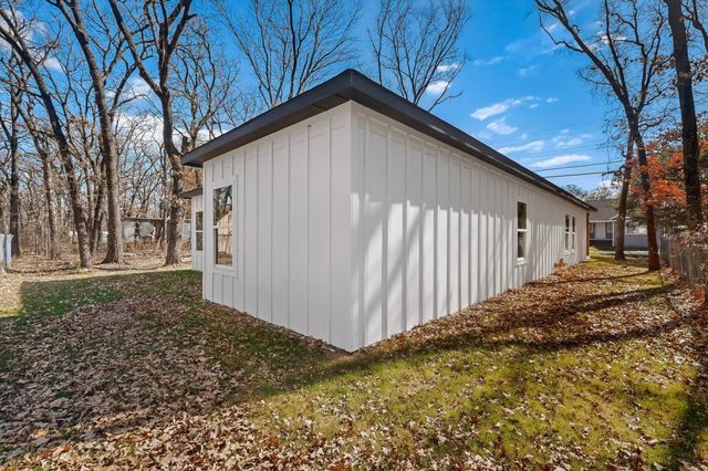 126 Blue Jay Lane, Mabank, TX 75156