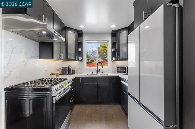 18417 Milmar Blvd, Castro Valley, CA 94546