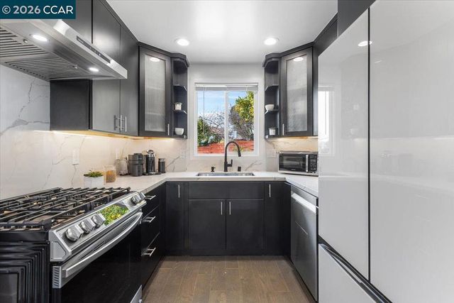 18417 Milmar Blvd, Castro Valley, CA 94546