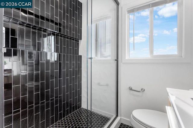 18417 Milmar Blvd, Castro Valley, CA 94546