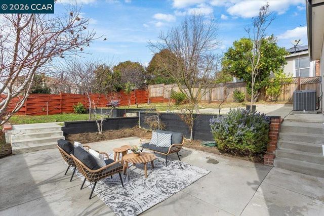 18417 Milmar Blvd, Castro Valley, CA 94546