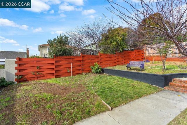 18417 Milmar Blvd, Castro Valley, CA 94546