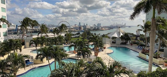 244 Biscayne Boulevard 3106, Miami, FL 33132