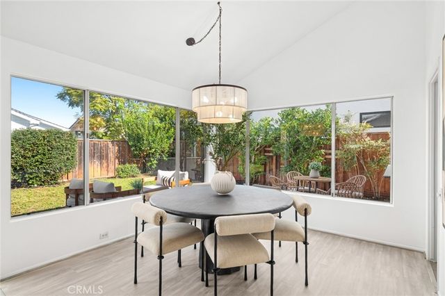 2030 Port Weybridge, Newport Beach, CA 92660