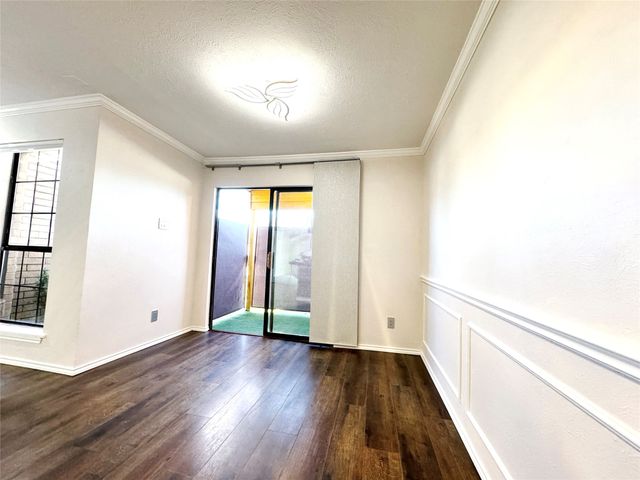 5821 Marvin Loving Drive 105, Garland, TX 75043