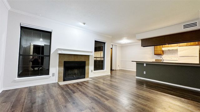 5821 Marvin Loving Drive 105, Garland, TX 75043