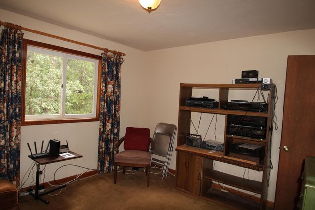 340 Mariposa Drive, Pierpoint Springs, CA 93265