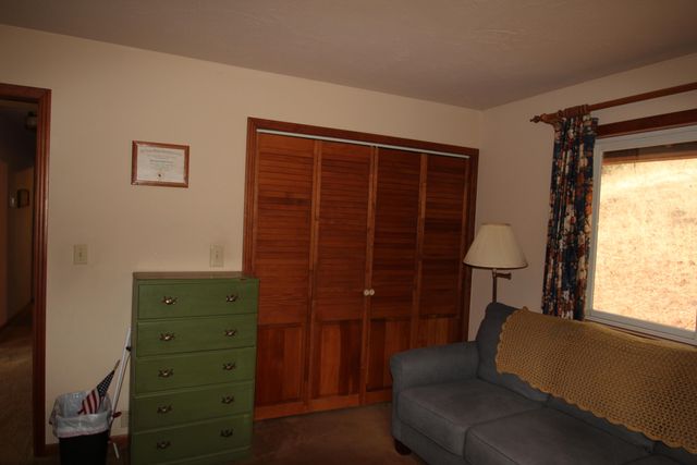 340 Mariposa Drive, Pierpoint Springs, CA 93265