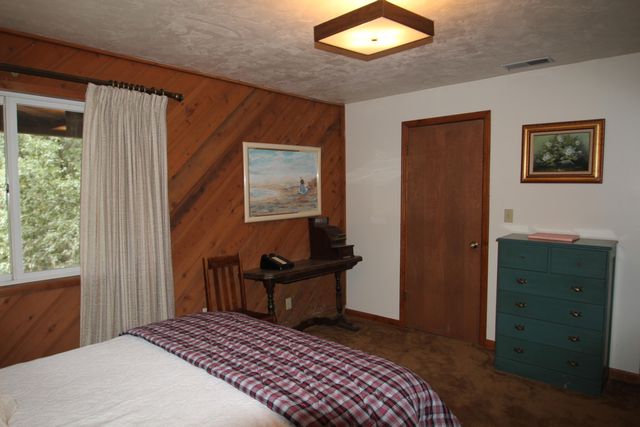 340 Mariposa Drive, Pierpoint Springs, CA 93265